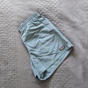 Patagonia baggies 5"